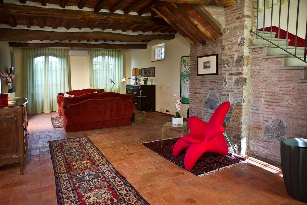 Suite Accommodation Mastiano Exterior foto